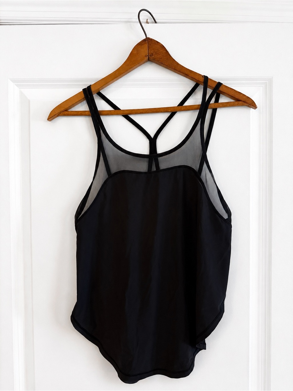Lululemon Anew Singlet Black Mesh Strappy Open Side Workout Tank Top 6/8